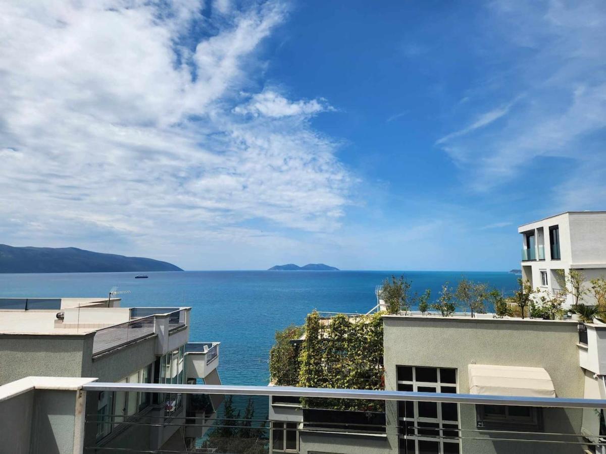 Apartament Breathtaking Sea-view Penthouse Wlora